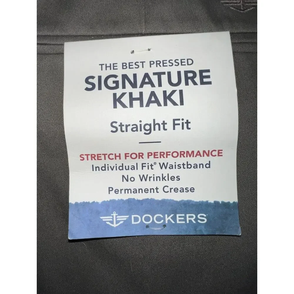 NWT Dockers Pants Straight Fit Stretch Men’s Size 38x30